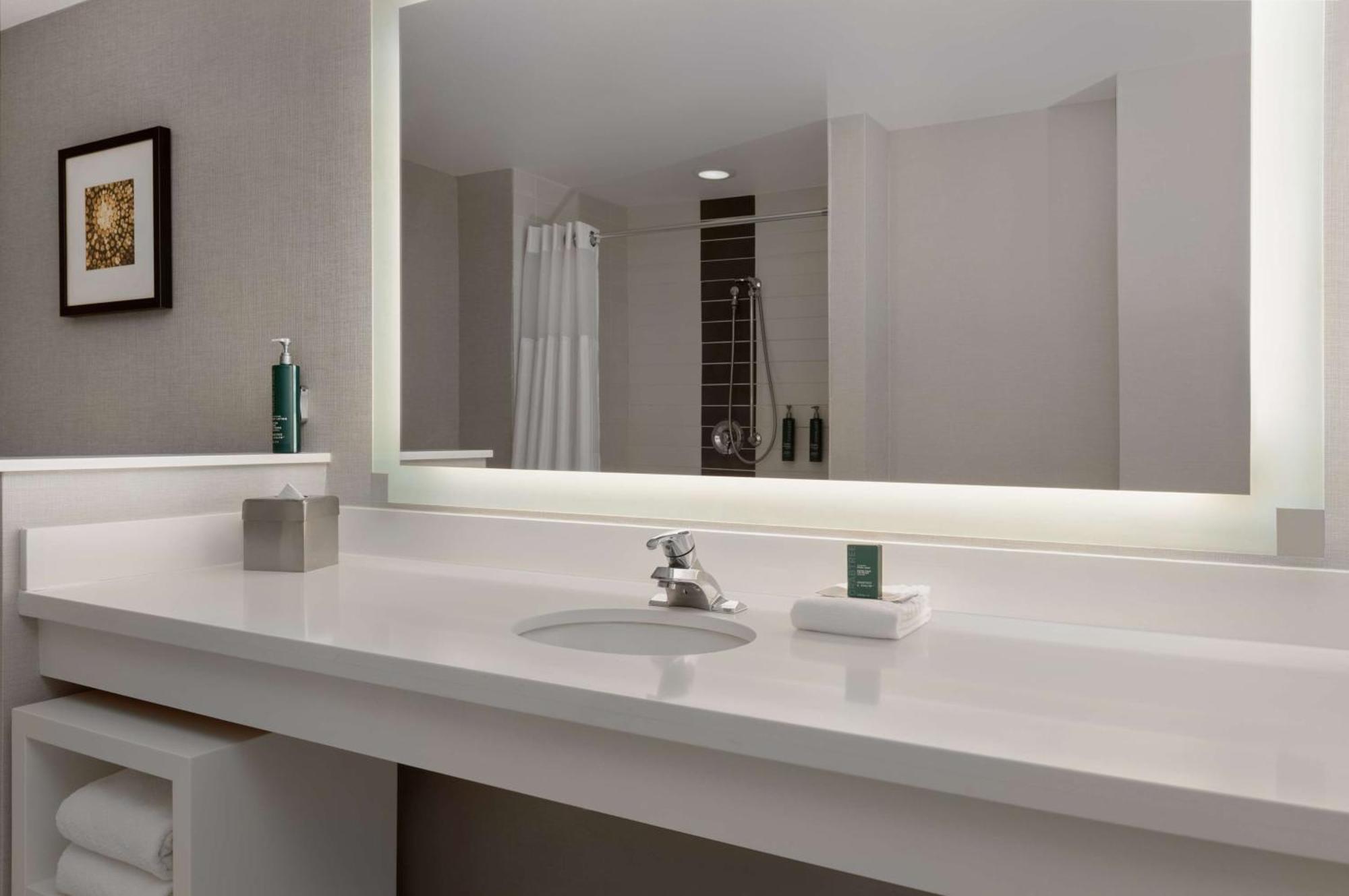 Doubletree By Hilton Las Vegas East Flamingo Extérieur photo