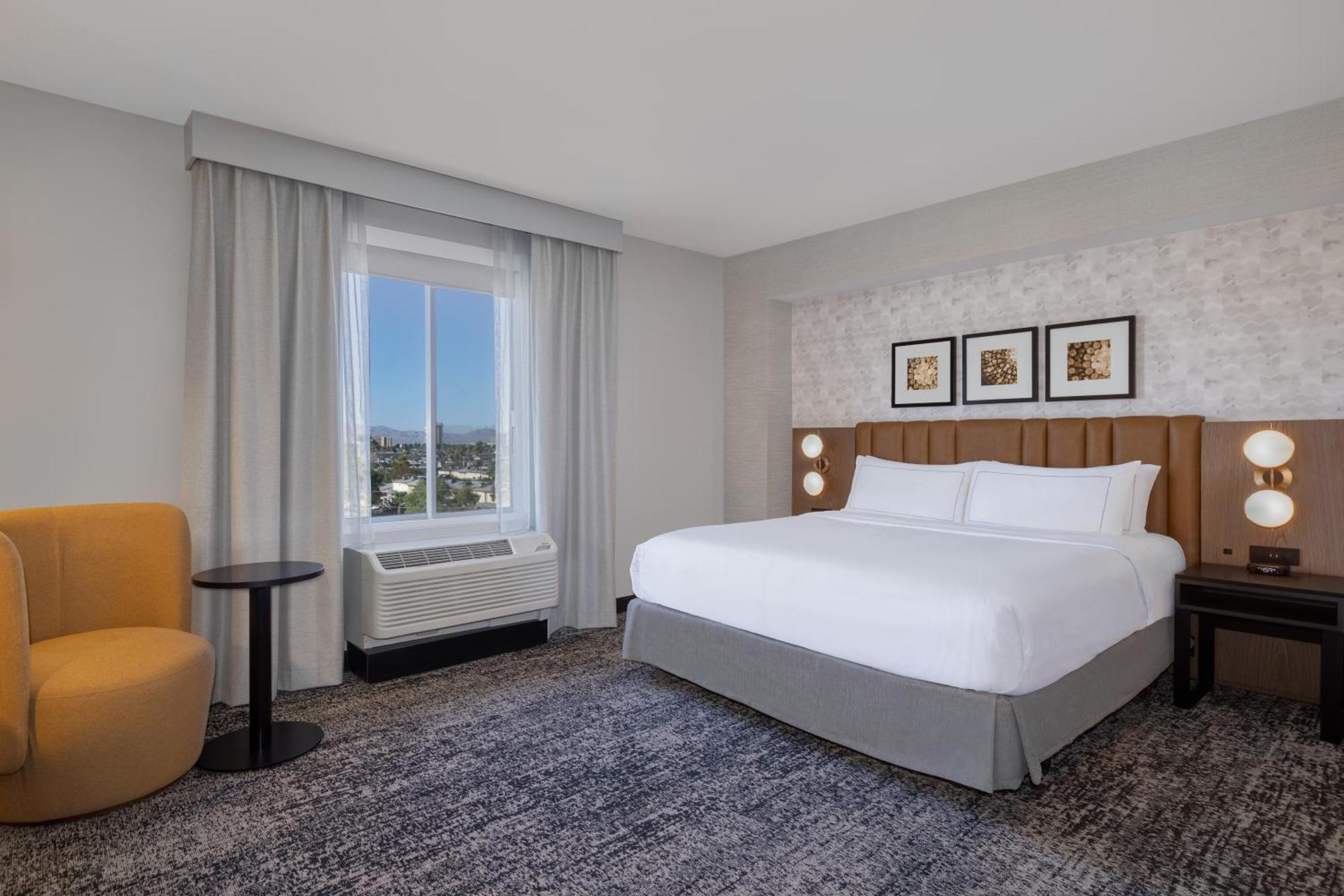 Doubletree By Hilton Las Vegas East Flamingo Extérieur photo