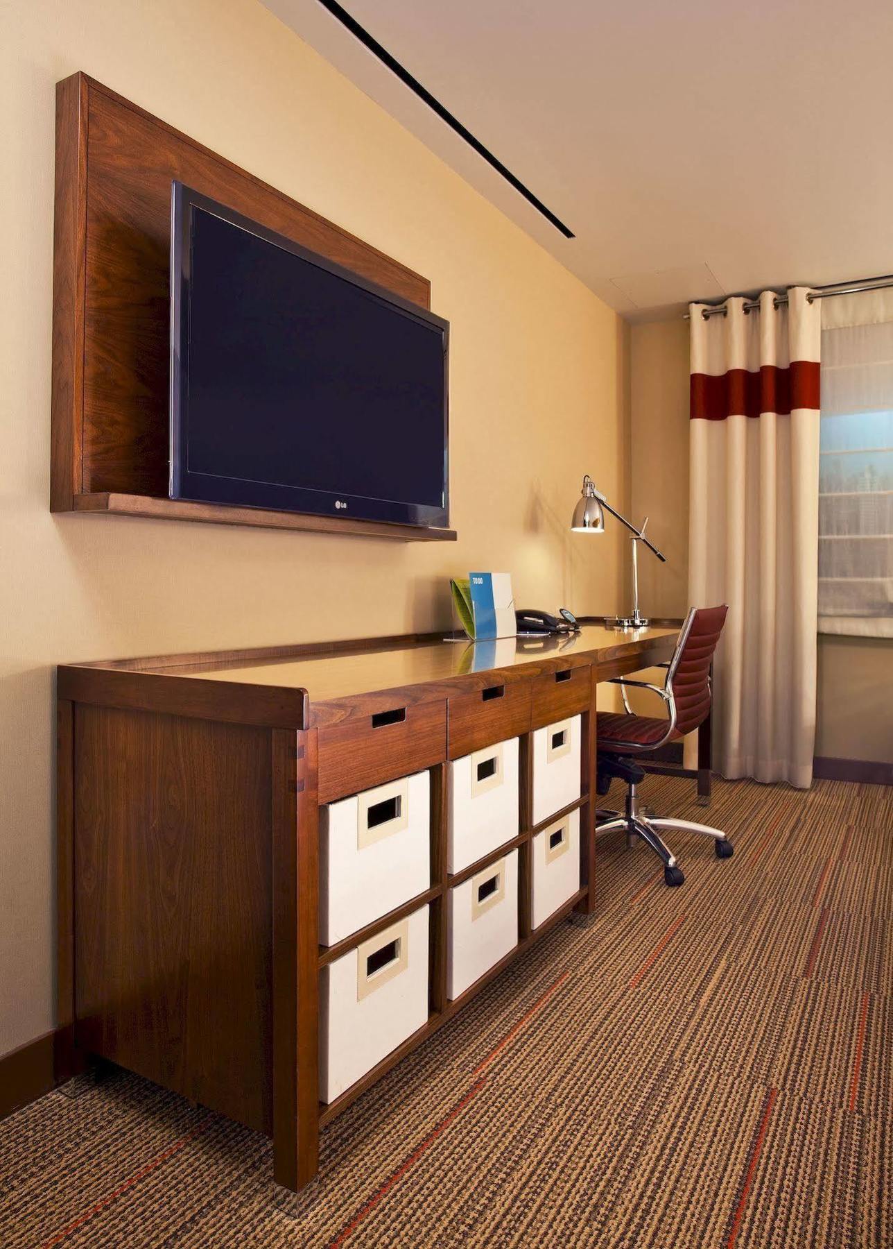 Doubletree By Hilton Las Vegas East Flamingo Extérieur photo
